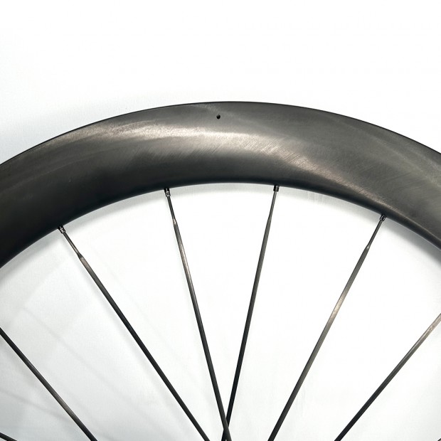700C 60x31mm Carbon Tubeless Hooked /Hookless Gravel / CX Wheelset with Blade Carbon Spokes